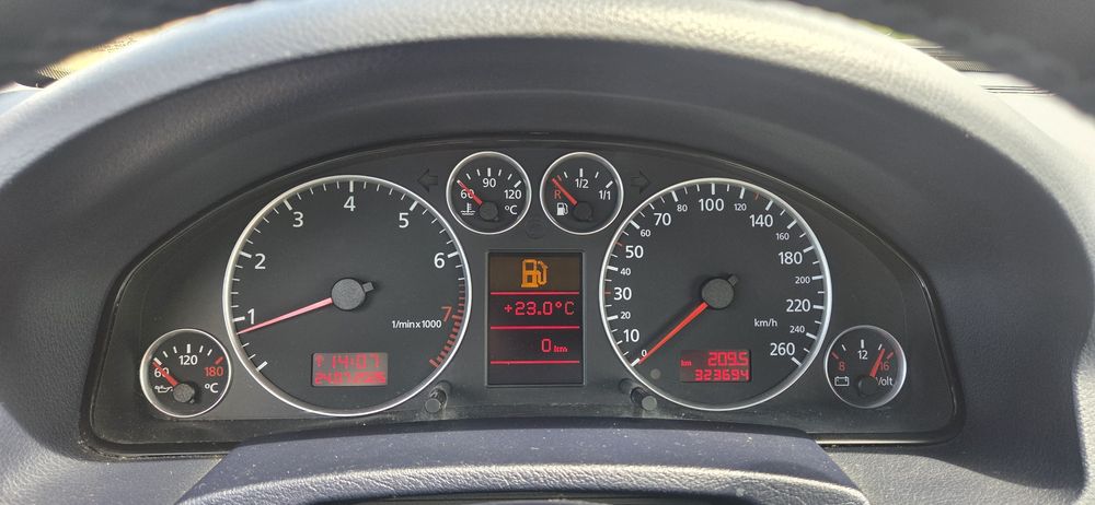 Audi A6 C5 2.4V6 LPG 2002r, LIFT sedan climatronic