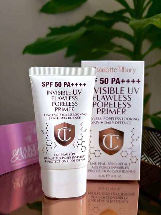Charlotte Invisible UV Flawless Poreless Primer - baza wygładzająca.