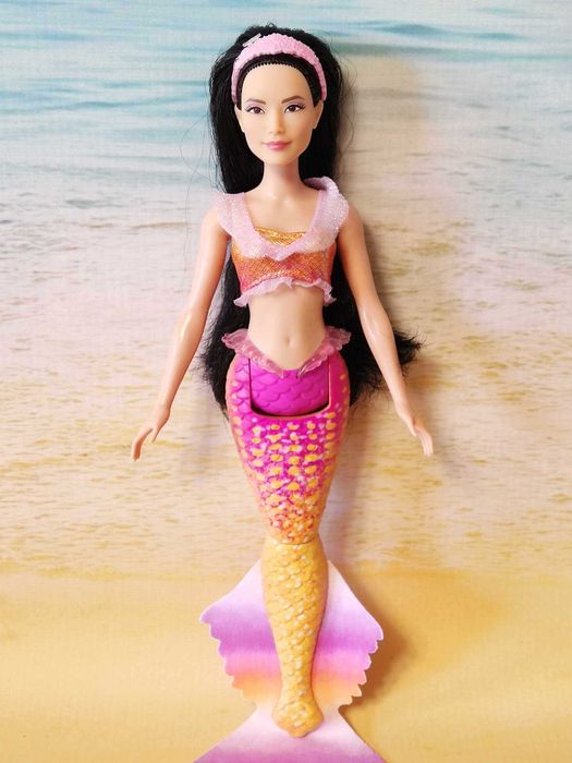 Lalka Barbie Mała Syrenka siostra Mala Disney