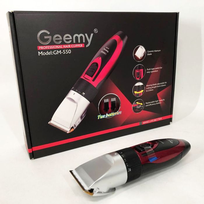 Професійна машинка для стрижки волосся GEMEI GM-550.