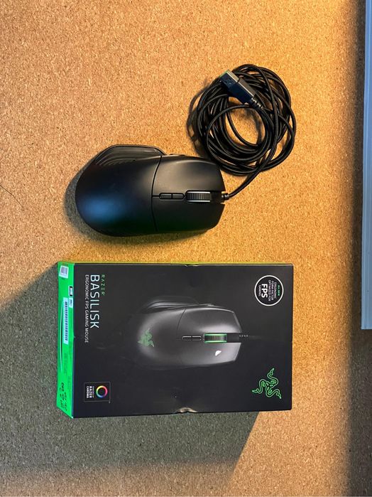 Rato Gaming Razer Basilisk