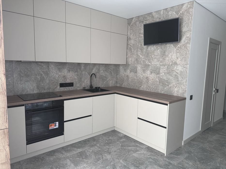 1-к. Квартира з підсобкою. Перша здача . ЖК"Яровиця". Власник