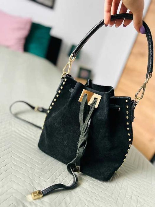 Worek skórzana czarna złota ćwieki torebka naturalna zamszowa