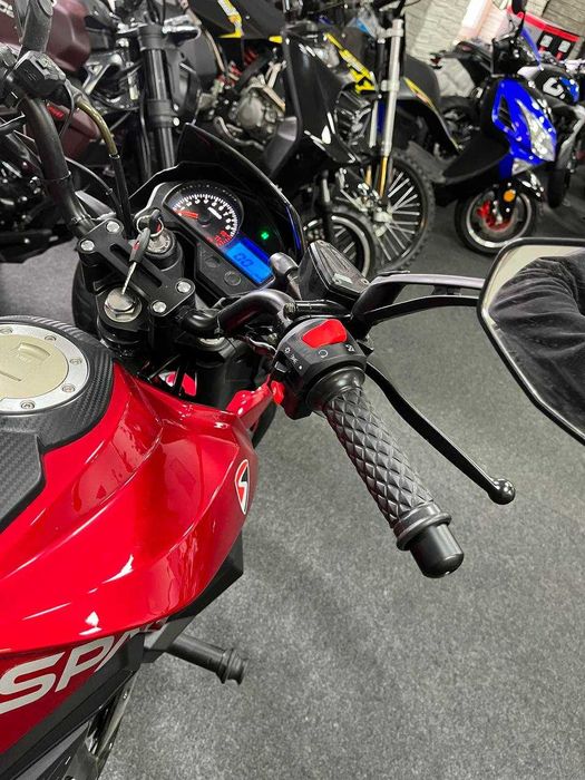 Акція Мотоцикл SPARK SP200R-32