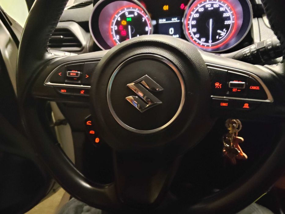 Suzuki Swift Salon Polska