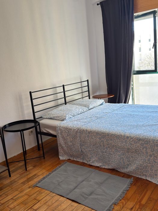 Quarto para arrendamento