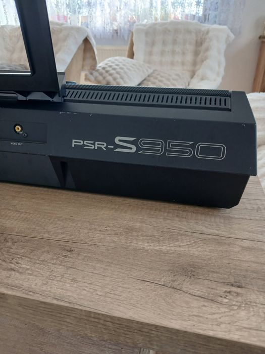 Yamaha PSR-S 950