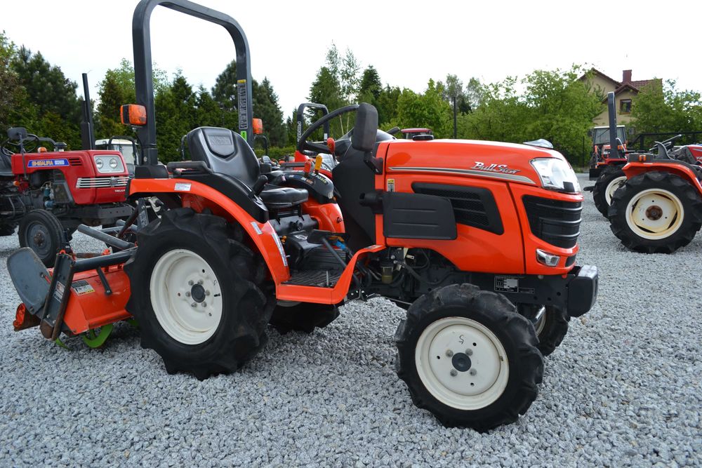 Traktorek japoński mini traktor Yanmar Kubota K japonski