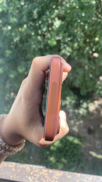 Iphone 17 pro max orange / 256gb / 95% / e-sim