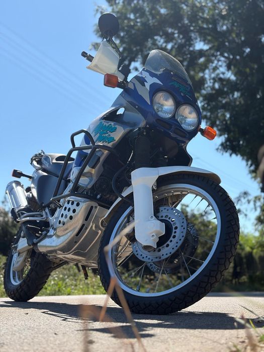Honda xrv 750 africa tvin