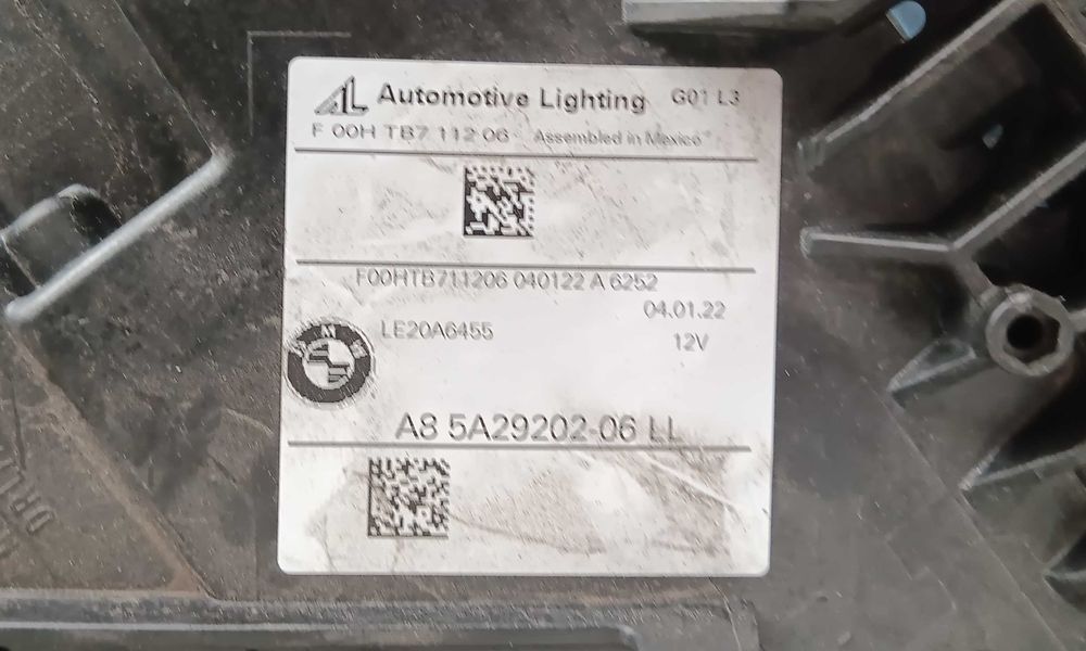 Farol BMW X3/X4 2021-2024 Full LED direito