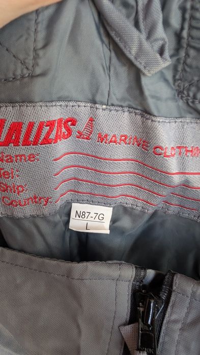 Продам комбінезон для яхтингу Lalizas