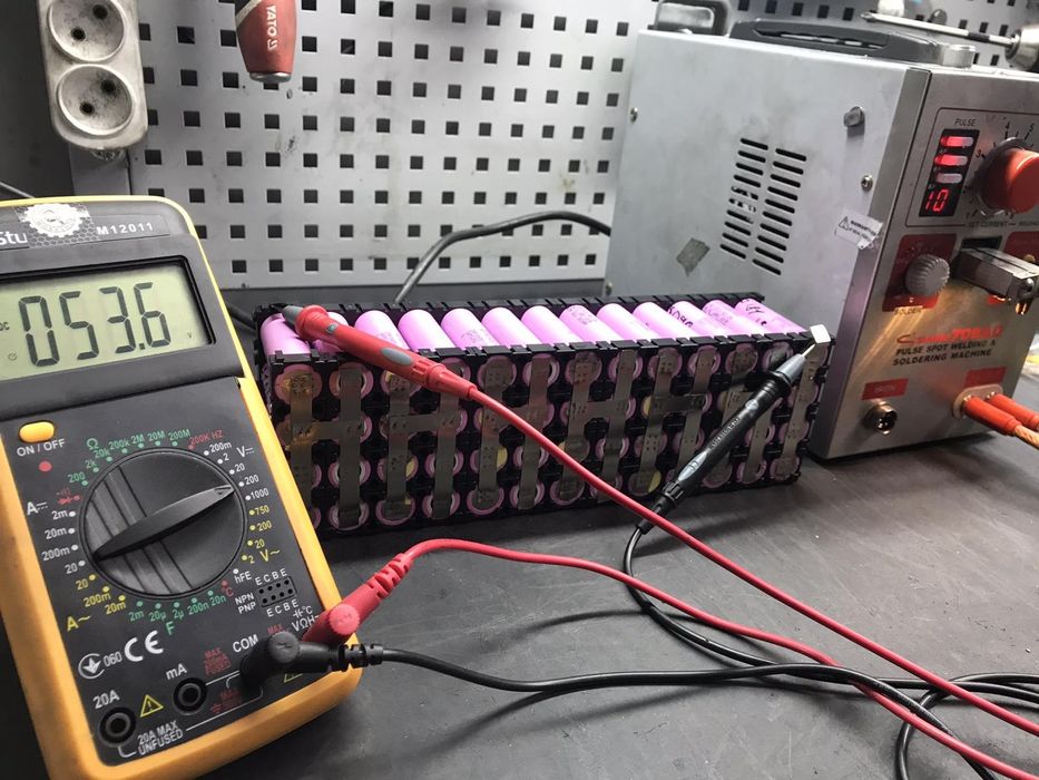 Ремонт перепаковка акумуляторів.