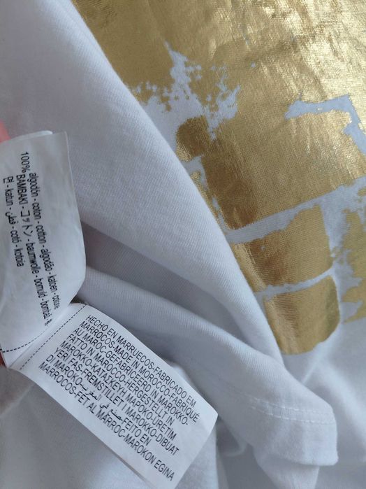Tshirt biały ze złotą aplikacją Zara