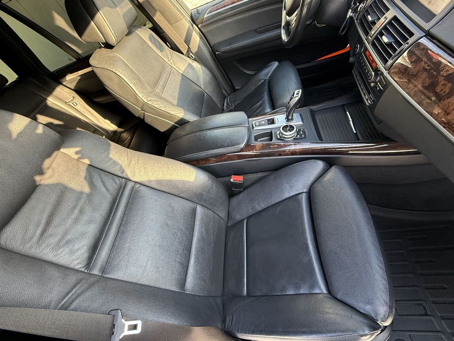 Продам BMW x5 e70 35d