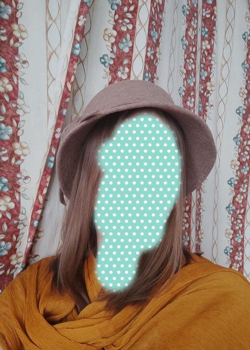 Зимовий капелюшок жіночій