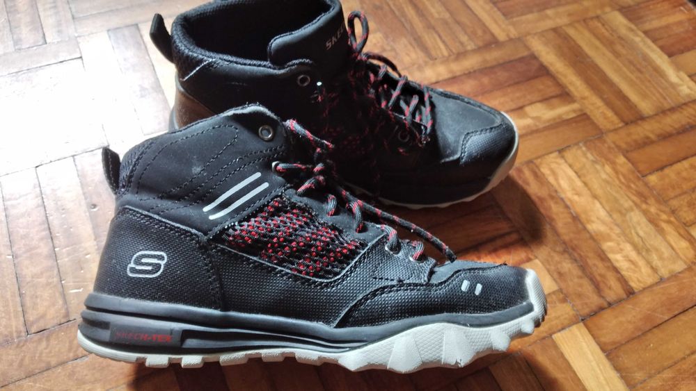 Botas menino de n.º 35 a 37