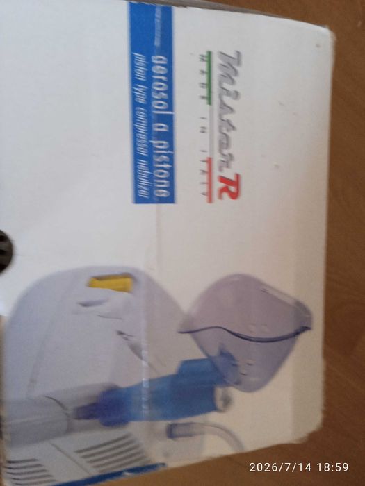 Inhalator aerozol pistone