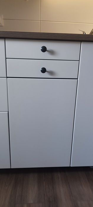 Kuchnia zabudowa kuchenna meble kuchenne biała białe Ikea VEDDINGE