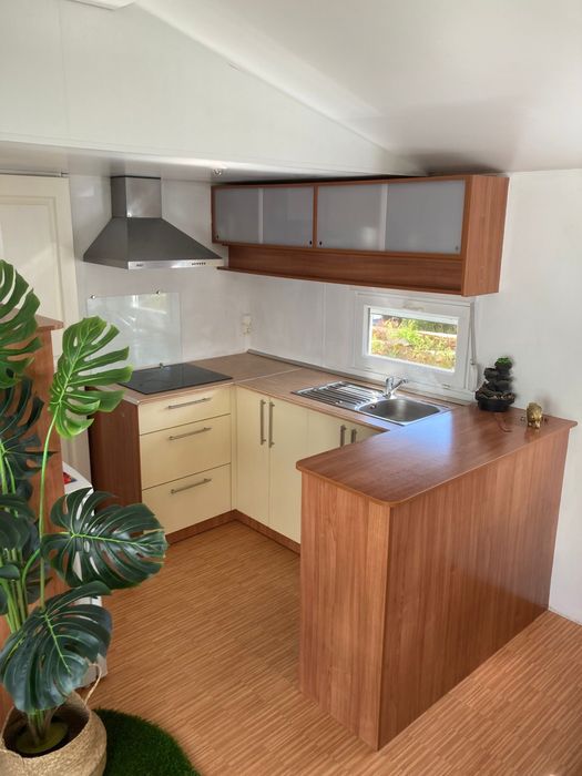 Vende-se  Casa Móvel totalmente equipada  ( somente a casa)