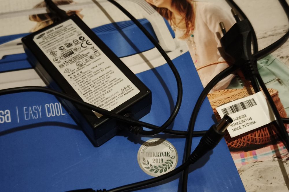 Oryginalny zasilacz SAMSUNG AD-3014N do monitora S19A100N i innych