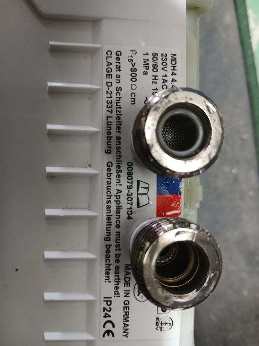 esquentador eléctrico instantâneo