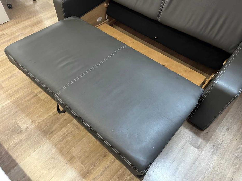 Sofa rozkładana z pojemnikiem na pościel / schowkiem 185x90