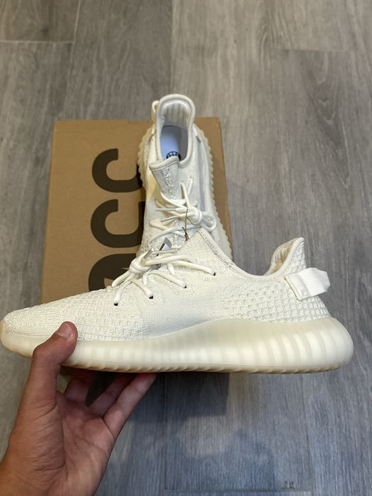 Yeezy Boost 350 V2 Onyx White