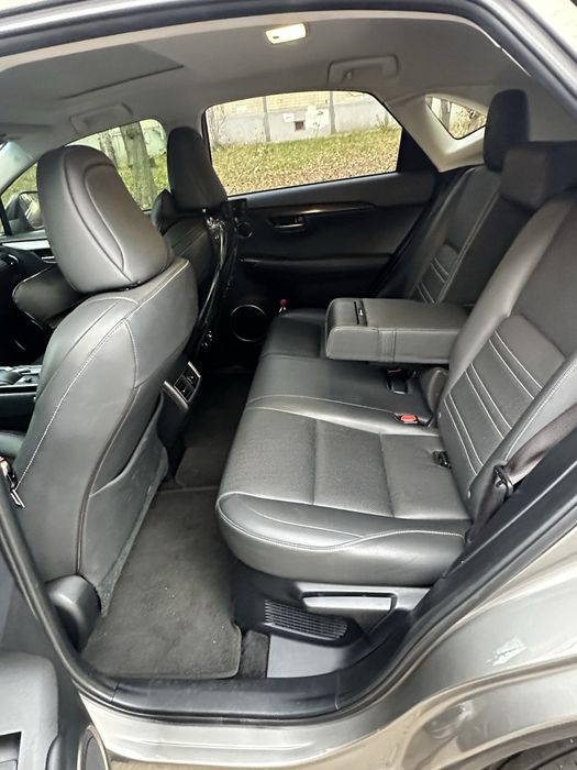 Lexus NX200t | F-sport