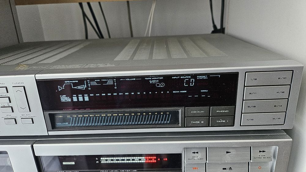 Akai aa a 25 amplituner