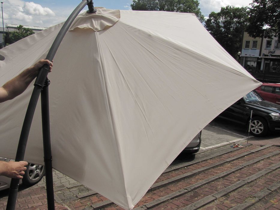 Parasol ogrodowy 300 cm beżowy z podstawą regulowany Vounot