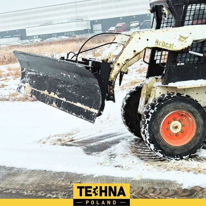 Pług śnieżny z hydraulicznym wychyłem mocowanie Bobcat gehl  Wacker