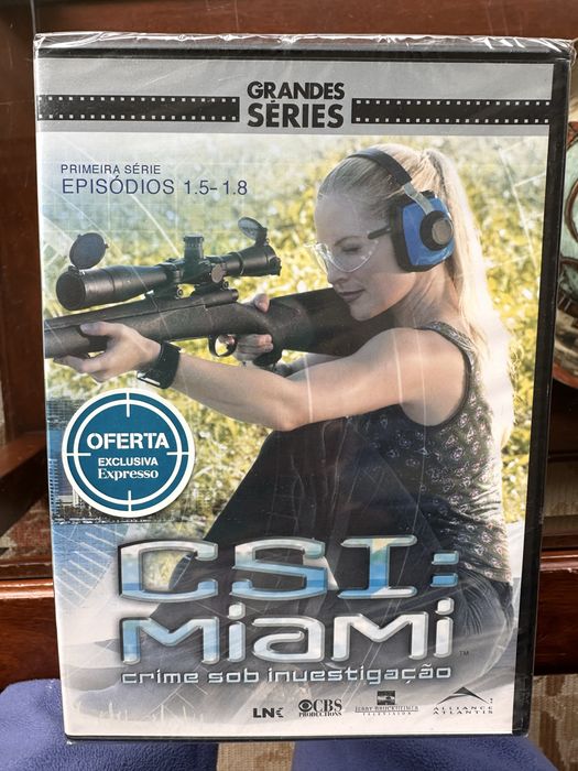 Vendo vhs e videos
