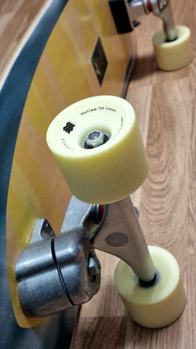 Surf Skate Profissional Yow La Santa