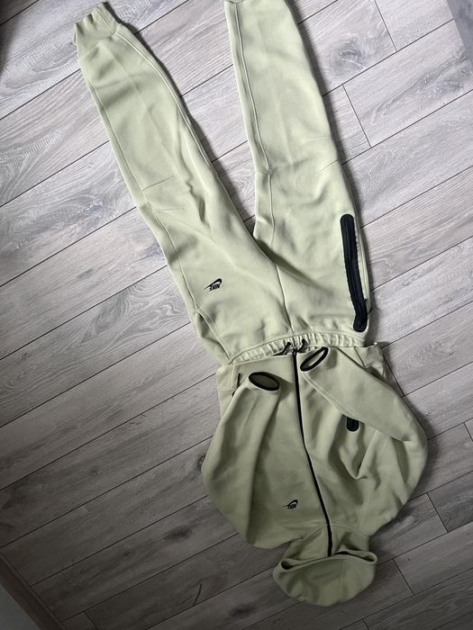 Nike Sportswear Tech Fleece костюм