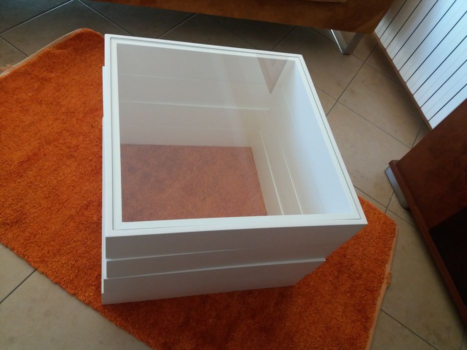 Mesa de centro como nova.