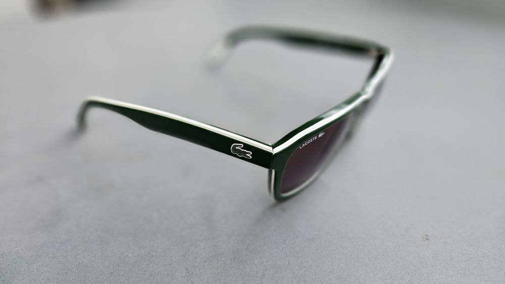 Okulary przeciwsłoneczne Lacoste L827S-315
