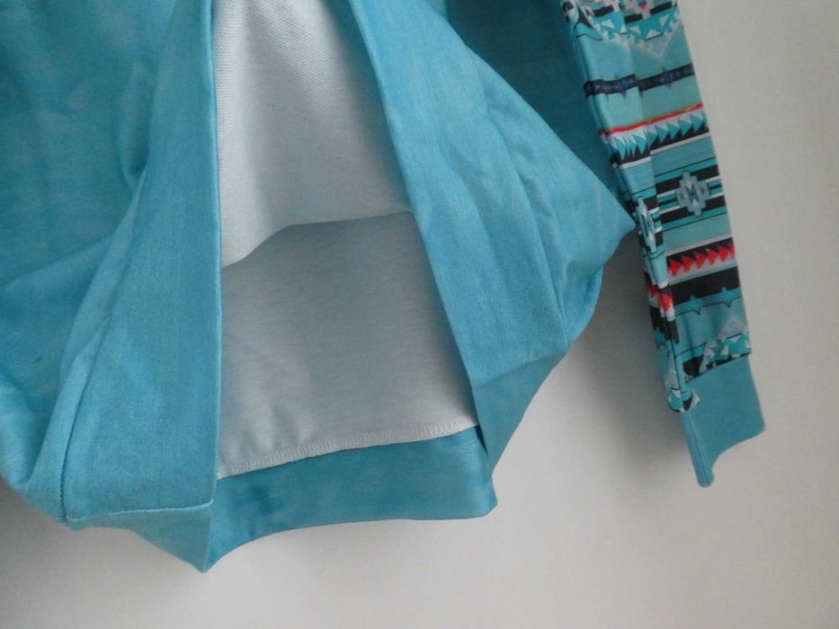 Camisola Azul Turquesa | Estampado Étnico | Manga Comprida