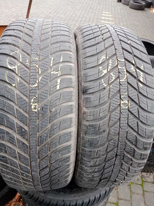 Opony używane 205/55R16 Nexen N blue 4Season 2szt.