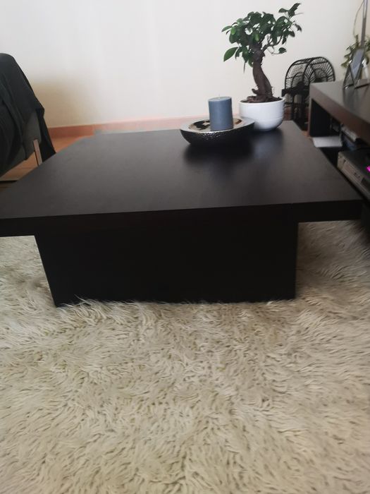 Living Room Coffee Table.
