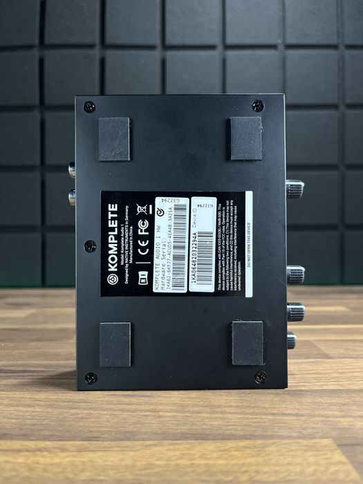 NI Komplete Audio 1 (Доставимо кур’єром — БЕЗКОШТОВНО!)