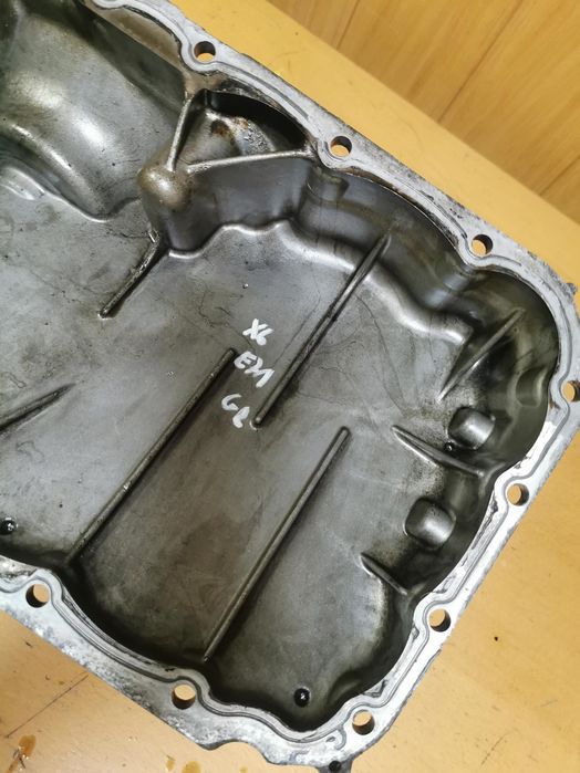 Miska olejowa bmw x6 e71  lci 30D 306km n57d30b