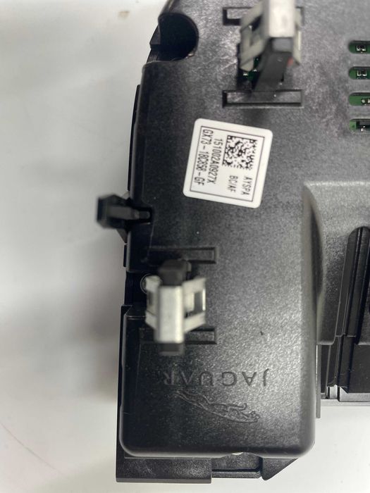 Unidade de controlo de climatização Jaguar XE(2017) RM52