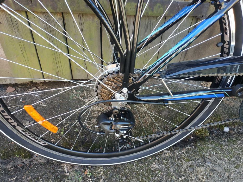 Rower Trekingowy Koła 28 - Aluminiowy - Przerzutki Shimano