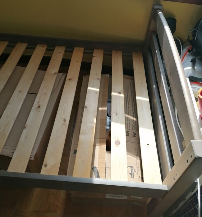 Cama de solteiro