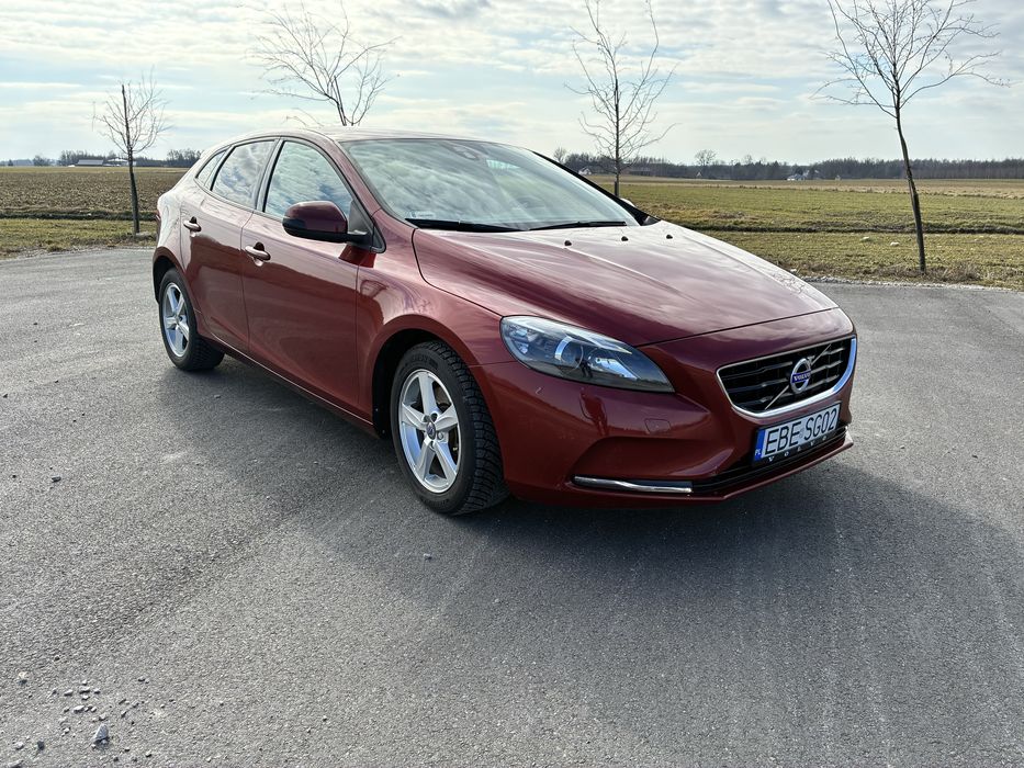 Volvo v 40  Krajowy