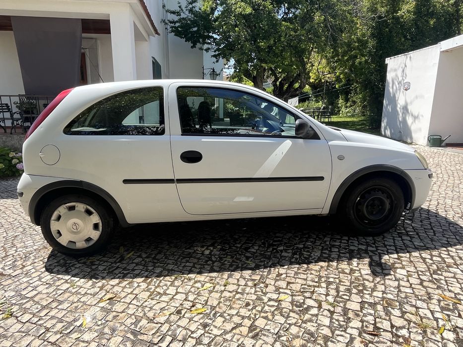 Opel Corsa comercial - 1.3 CTDI - muito bem estimado