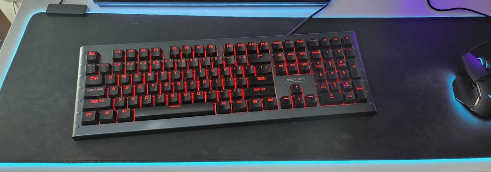 Teclado Mecânico Asus Sagaris GK1100 RGB US Cherry MX Backlit