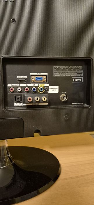 TV LED Samsung 24" - T24C300