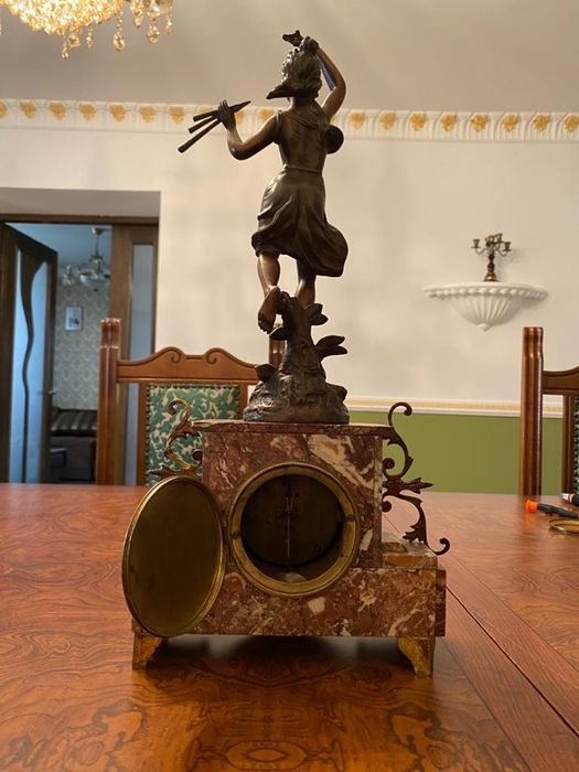 Старинные часы настольные элитные с маятником ХІХ века мраморные